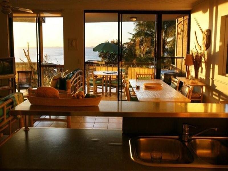 118 Mooloomba Road, Point Lookout QLD 4183