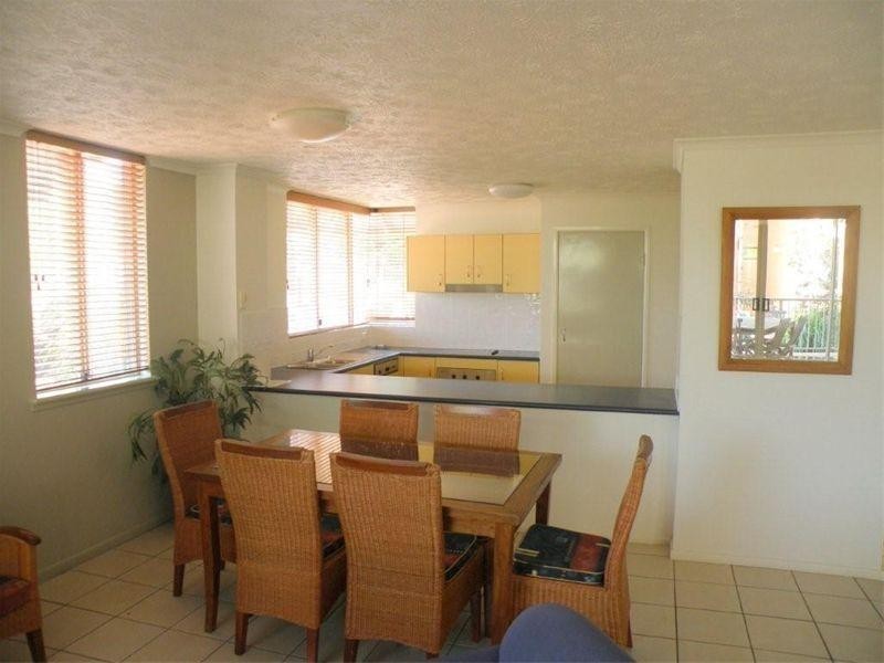 11 Samarinda Drive, Point Lookout QLD 4183