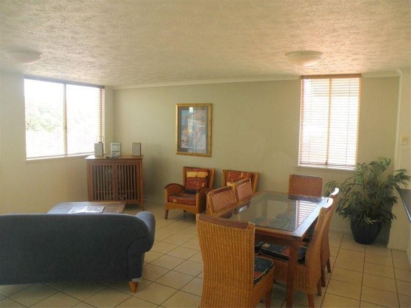 11 Samarinda Drive, Point Lookout QLD 4183