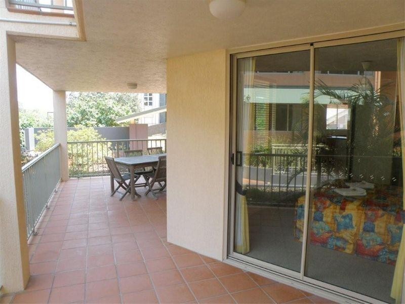 11 Samarinda Drive, Point Lookout QLD 4183