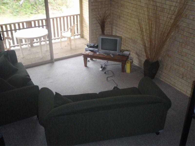 34 Samarinda Way, Point Lookout QLD 4183