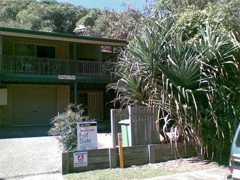 34 Samarinda Way, Point Lookout QLD 4183