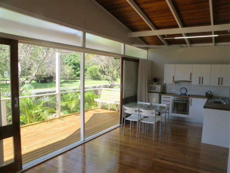 17 Flinders Avenue, Dunwich QLD 4183