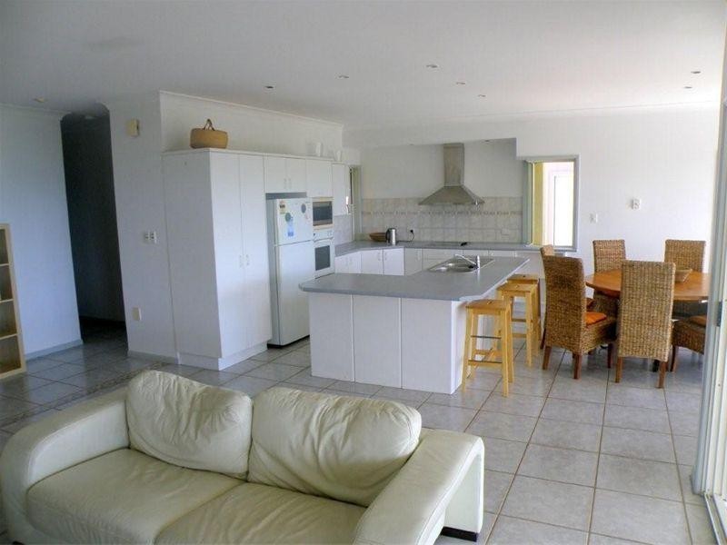 99 Tramican Street, Point Lookout QLD 4183