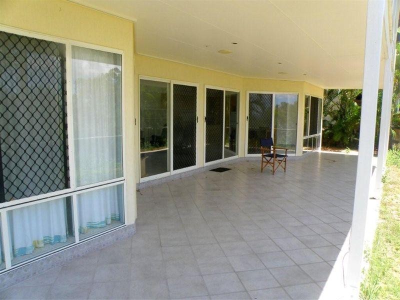 99 Tramican Street, Point Lookout QLD 4183