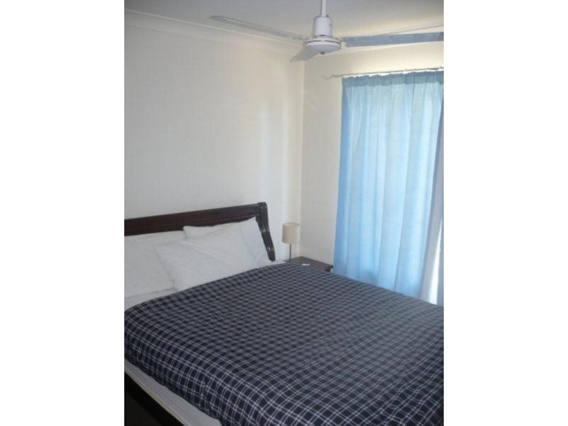 16 Cumming Parade, Point Lookout QLD 4183