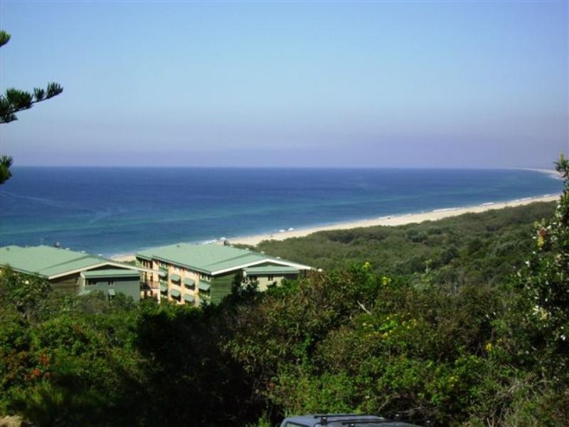 11 Midjimberry Road, Point Lookout QLD 4183