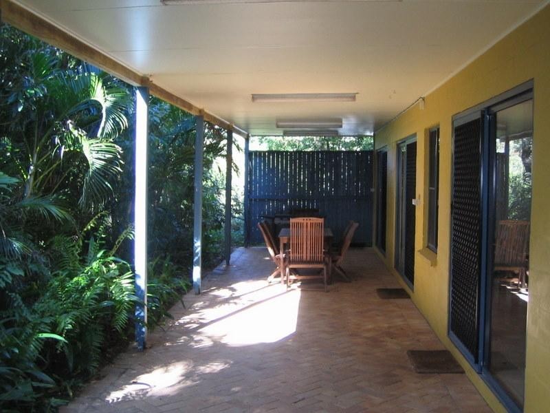 48 Booran Street, Point Lookout QLD 4183