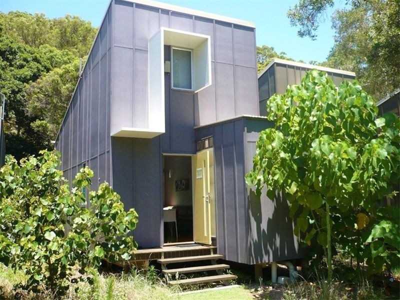 49 Dickson Way, Point Lookout QLD 4183