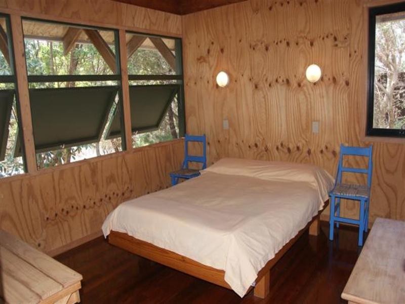 3 Bimba Street, Point Lookout QLD 4183