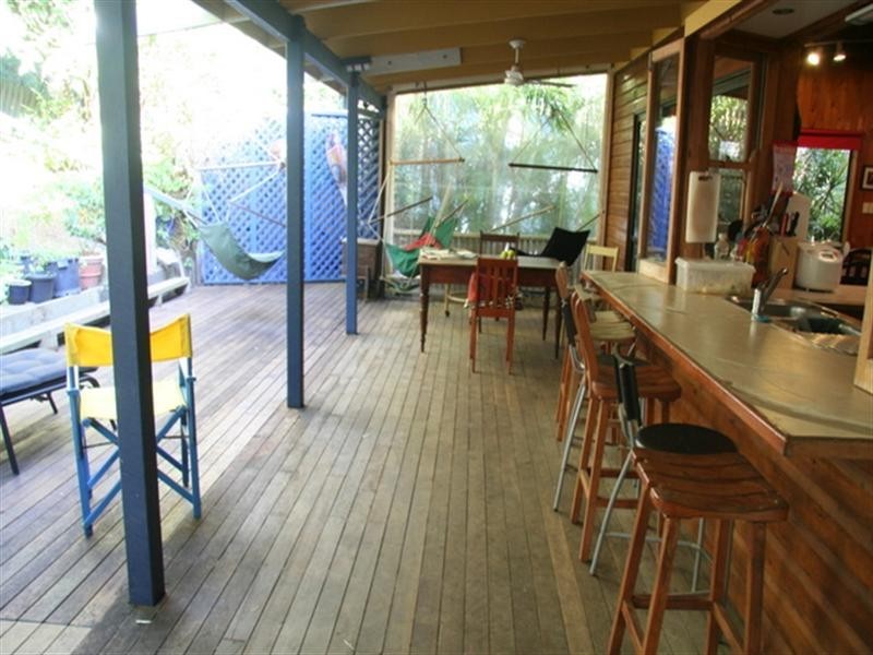 16 Samarinda Way, Point Lookout QLD 4183