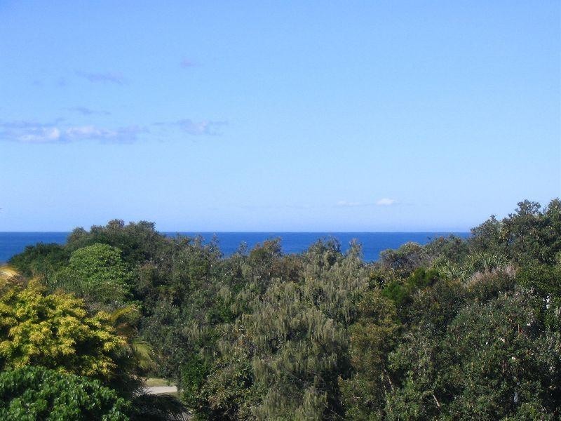 1/24 Samarinda Way, Point Lookout QLD 4183