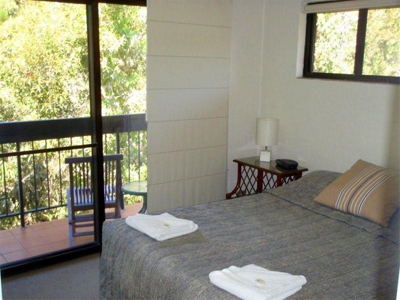 112 Dickson Way, Point Lookout QLD 4183