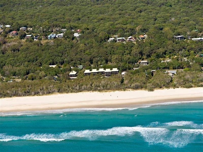 112 Dickson Way, Point Lookout QLD 4183