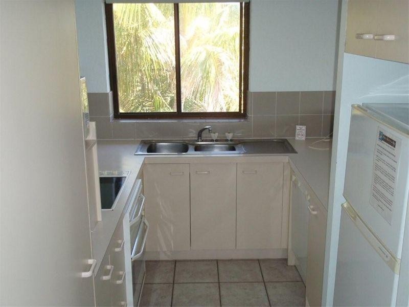 112 Dickson Way, Point Lookout QLD 4183