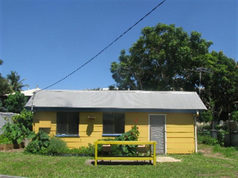 11 Fraser Street, Dunwich QLD 4183