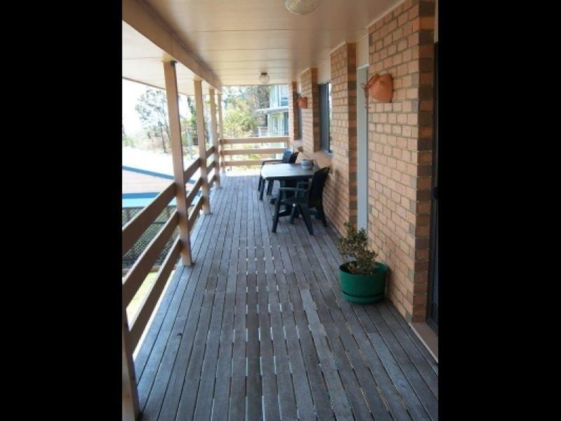 73 Rainbow Crescent, Dunwich QLD 4183