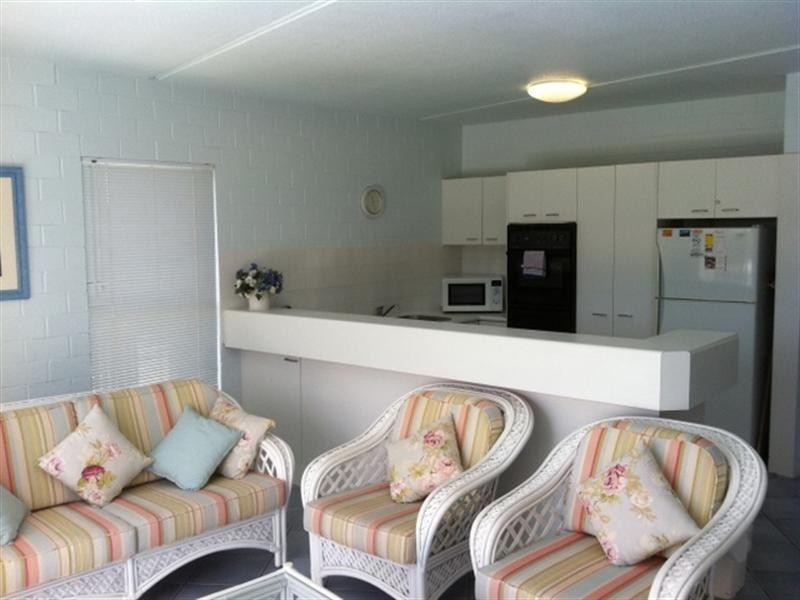 41 Dickson Way, Point Lookout QLD 4183