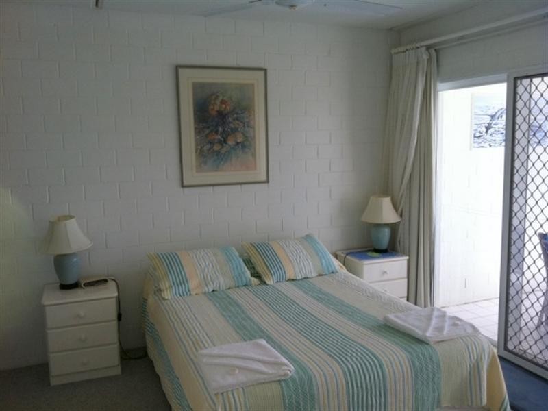 41 Dickson Way, Point Lookout QLD 4183