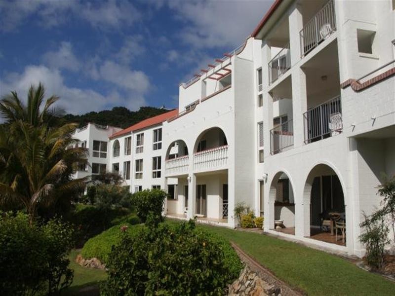 41 Dickson Way, Point Lookout QLD 4183