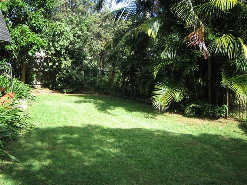 68 Mooloomba Road, Point Lookout QLD 4183