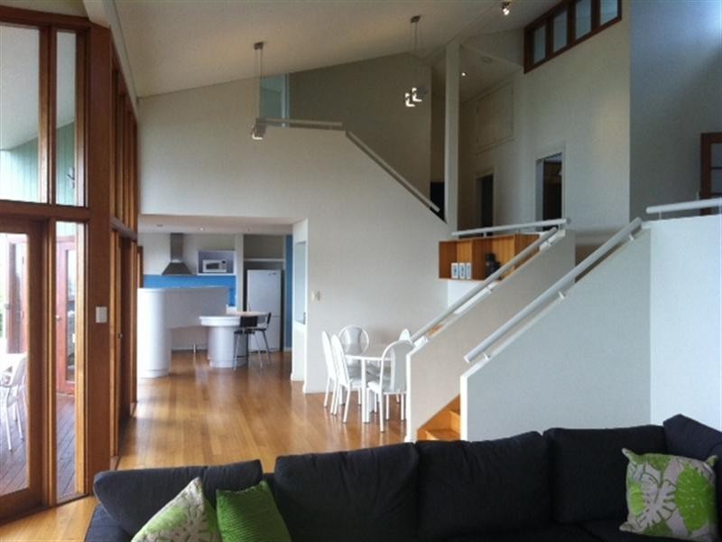 8 Pratt Court, Point Lookout QLD 4183