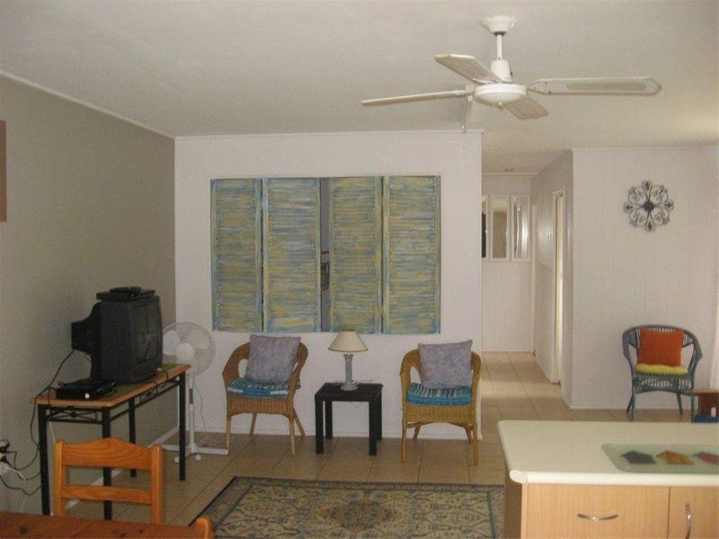 1/38 Sovereign Road, Amity Point QLD 4183