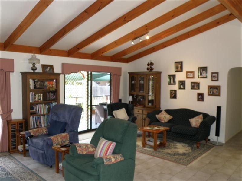 52 Booran Street, Point Lookout QLD 4183