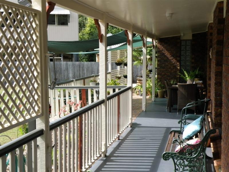 52 Booran Street, Point Lookout QLD 4183