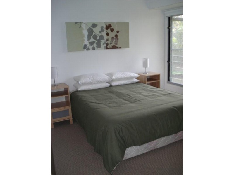 56 Tramican Street, Point Lookout QLD 4183