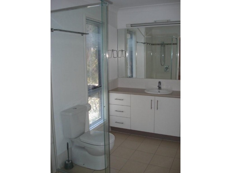 56 Tramican Street, Point Lookout QLD 4183