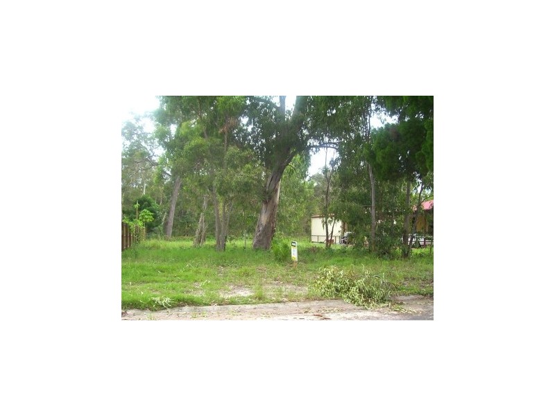 46 Kindarra Street, Amity Point QLD 4183