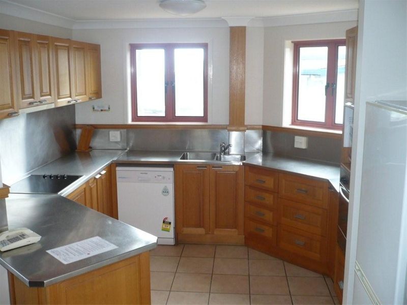 23 Mooloomba Road, Point Lookout QLD 4183