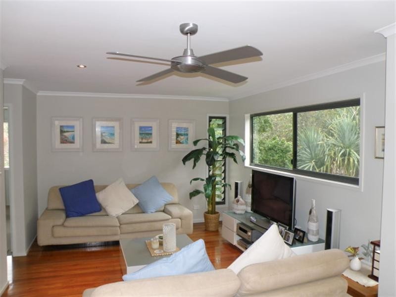 2/36 George Nothling Drive, Point Lookout QLD 4183