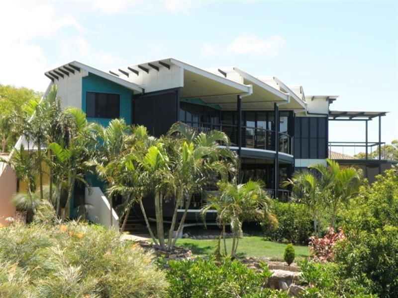 119 TRAMICAN Street, Point Lookout QLD 4183