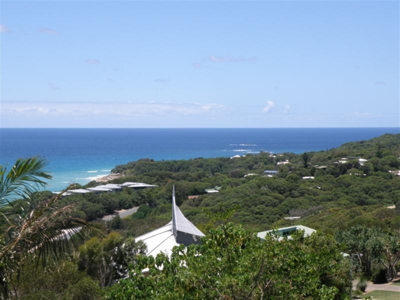 119 TRAMICAN Street, Point Lookout QLD 4183