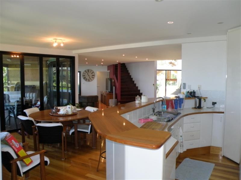 119 TRAMICAN Street, Point Lookout QLD 4183