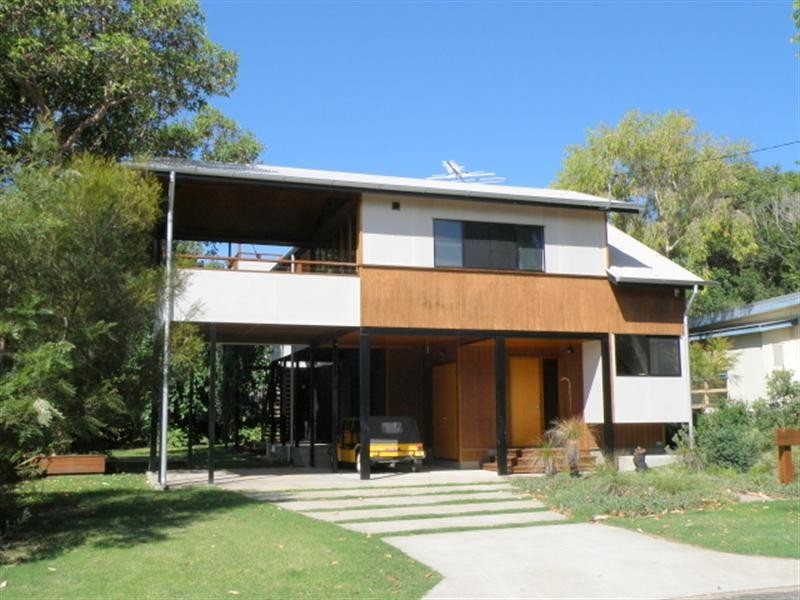 17 Bambara Street, Point Lookout QLD 4183