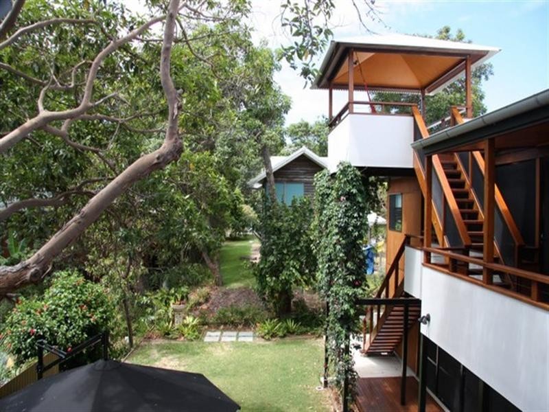 17 Bambara Street, Point Lookout QLD 4183