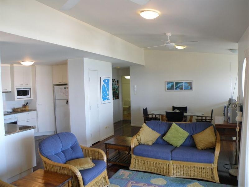 9/6 Cumming Parade, Point Lookout QLD 4183