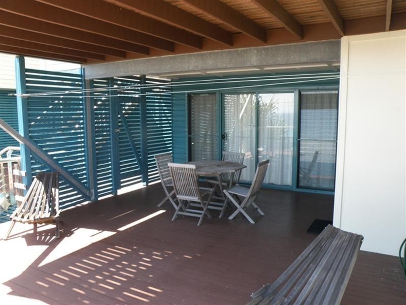 9/6 Cumming Parade, Point Lookout QLD 4183