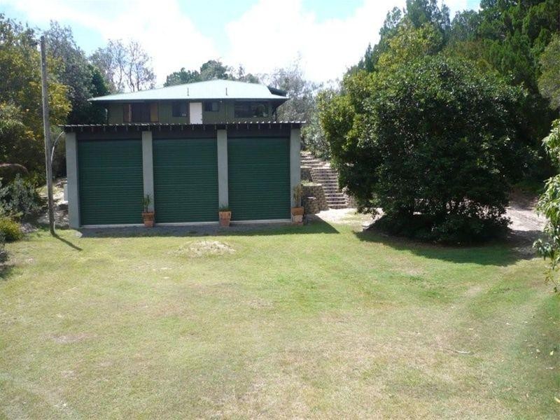 7 Macland Street, Amity Point QLD 4183