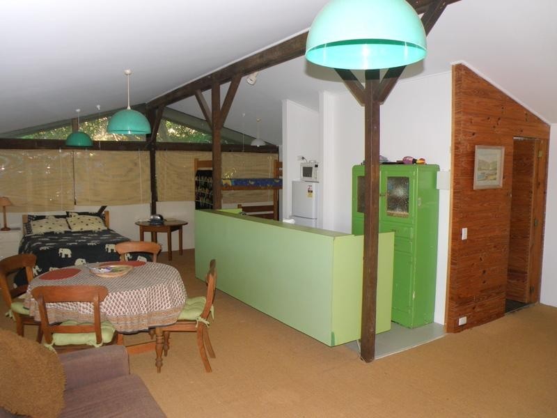 10 Bigoon Road, Point Lookout QLD 4183