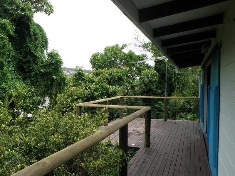 16 Yarrong Road, Point Lookout QLD 4183