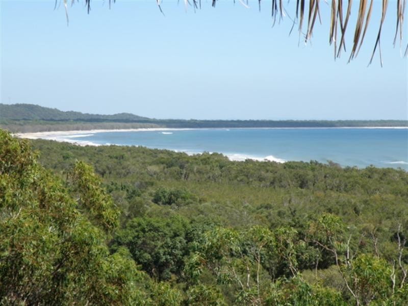 9 Merinda Crescent, Point Lookout QLD 4183