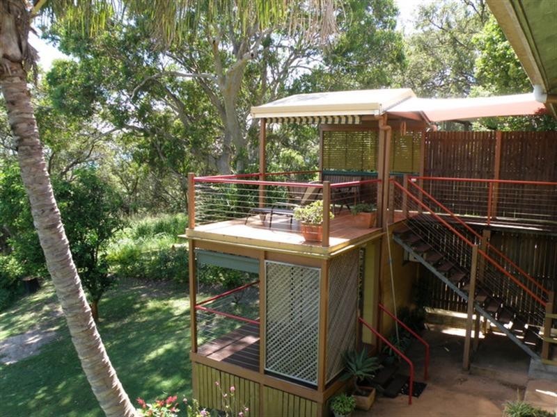 9 Merinda Crescent, Point Lookout QLD 4183