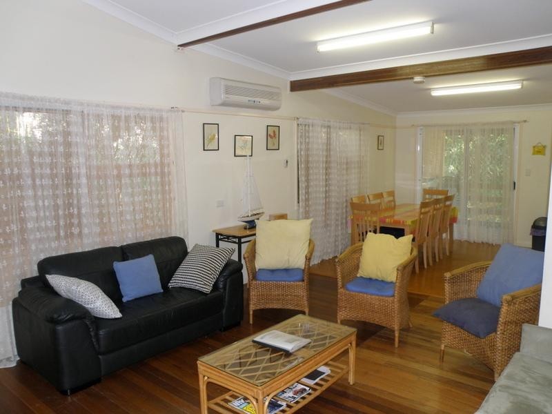 89 Mooloomba Road, Point Lookout QLD 4183