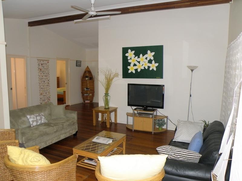 89 Mooloomba Road, Point Lookout QLD 4183