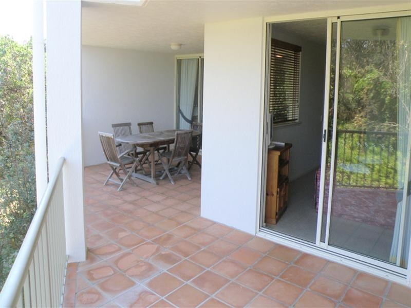 4/11 SAMARINDA Drive, Point Lookout QLD 4183