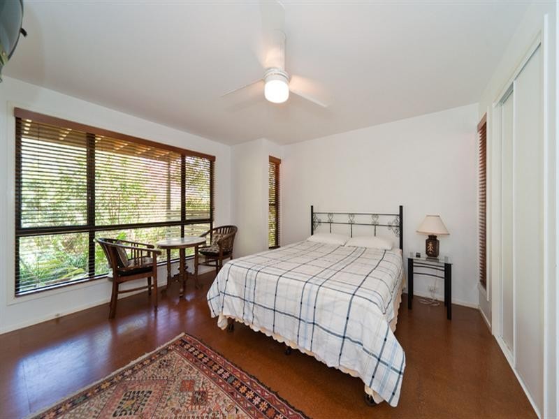 6 Billa Street, Point Lookout QLD 4183